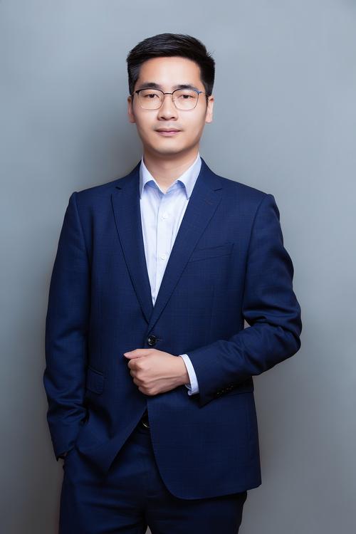 邱芸婷公关与传播总监